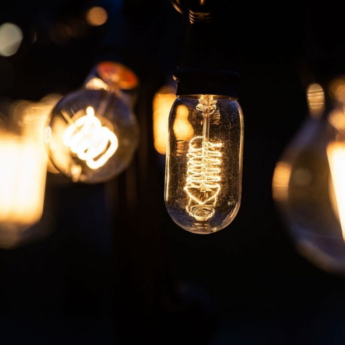 Elektrik ve Aydınlatma Ürünleri Nelerdir?
