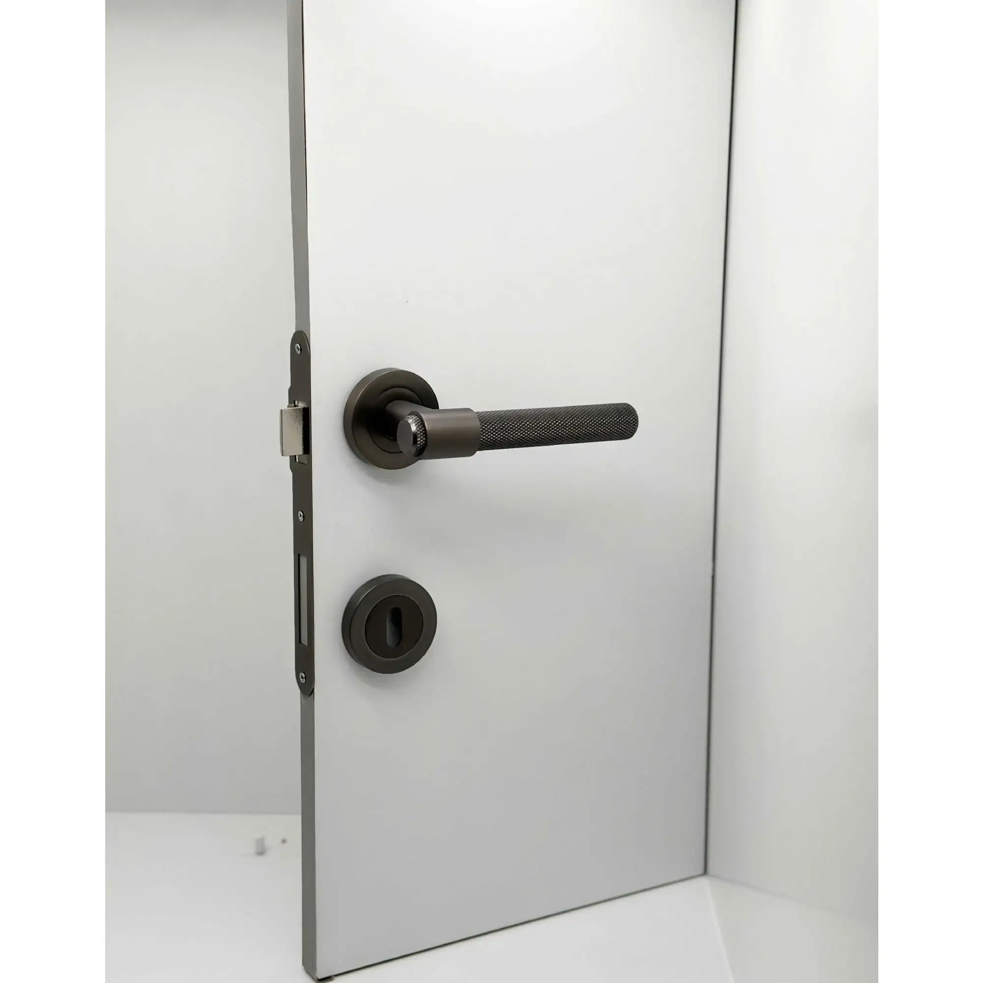 Özen Handles ZK62 Mat Skoç Füme Oda Kapı Kolu | Koldoor - koldoor.com